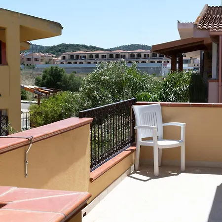 Simiri Caposchiera Con Cortile E Bbq * ヴィッラシミーウス